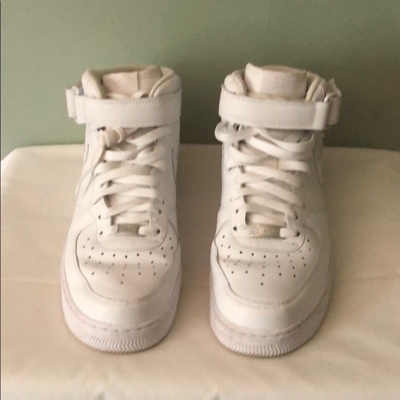 Nike Air Hightop’s - Picture 3 of 3